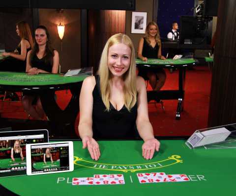 Live Dealer Baccarat at Online Casinos