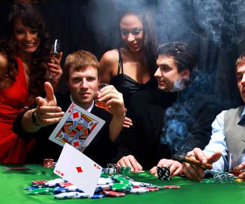 How Card Counting Helps to Beat the Casino
