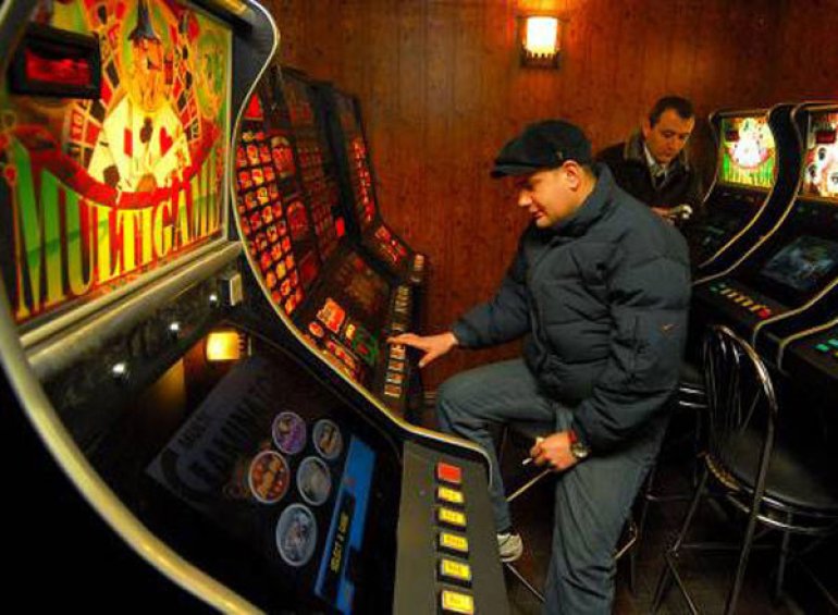 Underground Slot Machines in the Slot Hall
